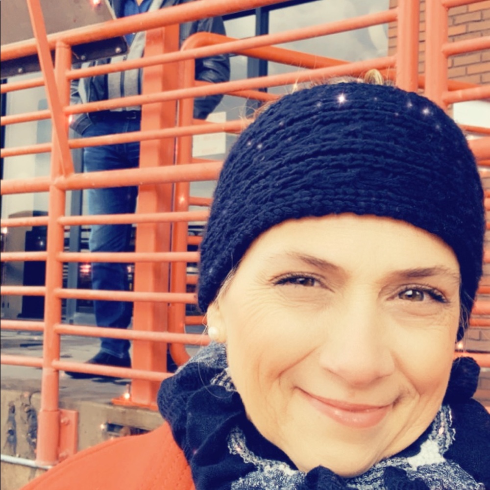 Meet your Posher, Dawn